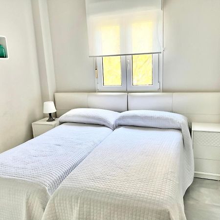 Mi Capricho 3-5 Beachfront- Apartment With Sea Views In Costa Del Sol Sitio de Calahonda Ngoại thất bức ảnh