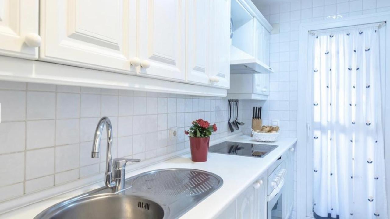 Mi Capricho 3-5 Beachfront- Apartment With Sea Views In Costa Del Sol Sitio de Calahonda Ngoại thất bức ảnh